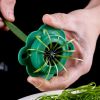 1pc Onion Slicer, Kitchen Vegetable Shredder, Multi-Functional Kitchen Tool - Green