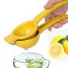 Home Manual Lemon Squeezer Aluminum Alloy Hand Pressed Orange Fruit Juicer Portable Practical Kitchen Tools Mini Blender - Yellow